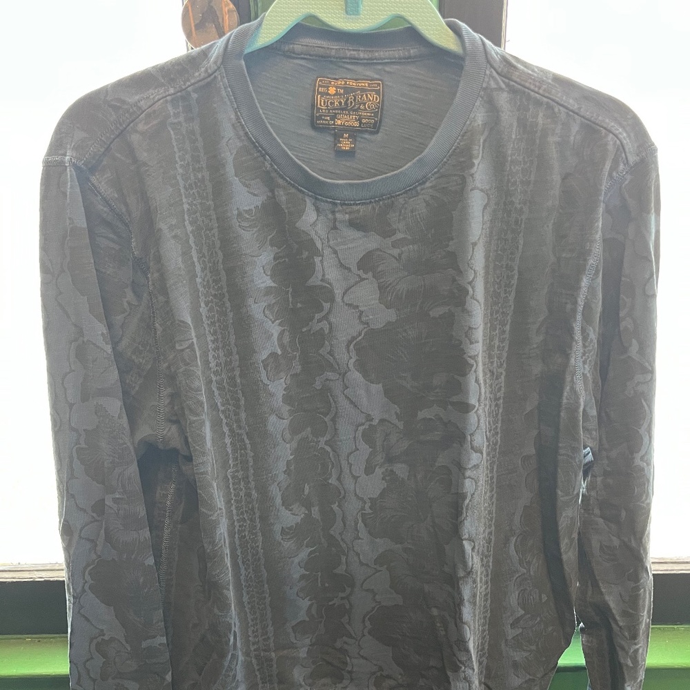 Lucky Brand lightweight sweater - Mens MEDIUM